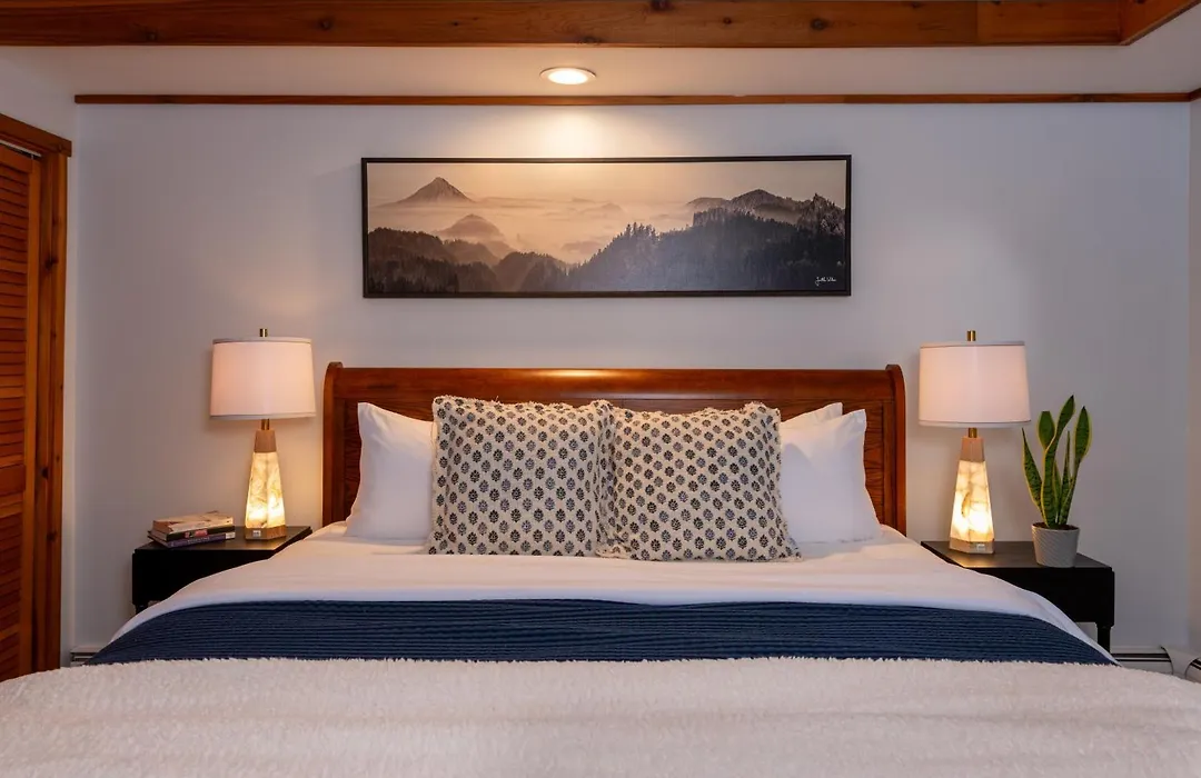 Tucker Hill Lodge-1